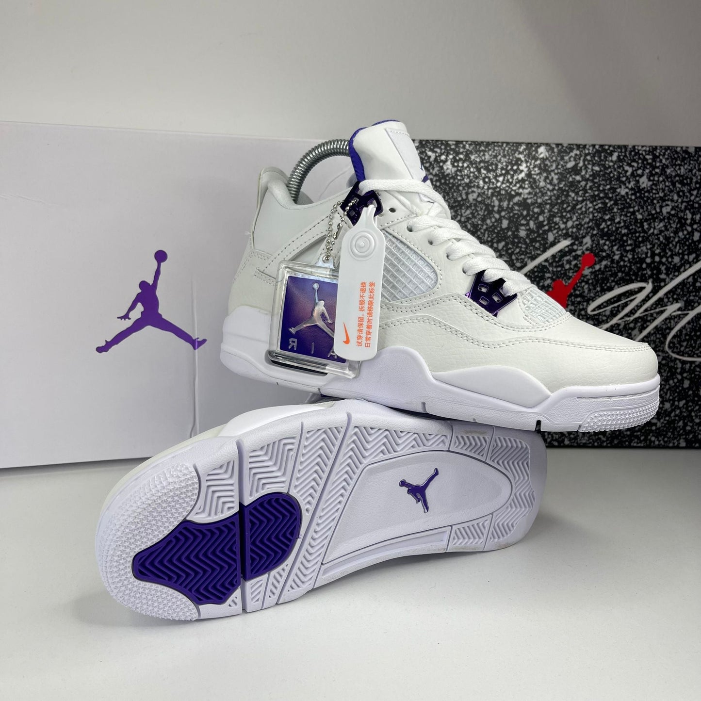 NIKE PATIKE JORDAN 4 Retro Metallic Purple