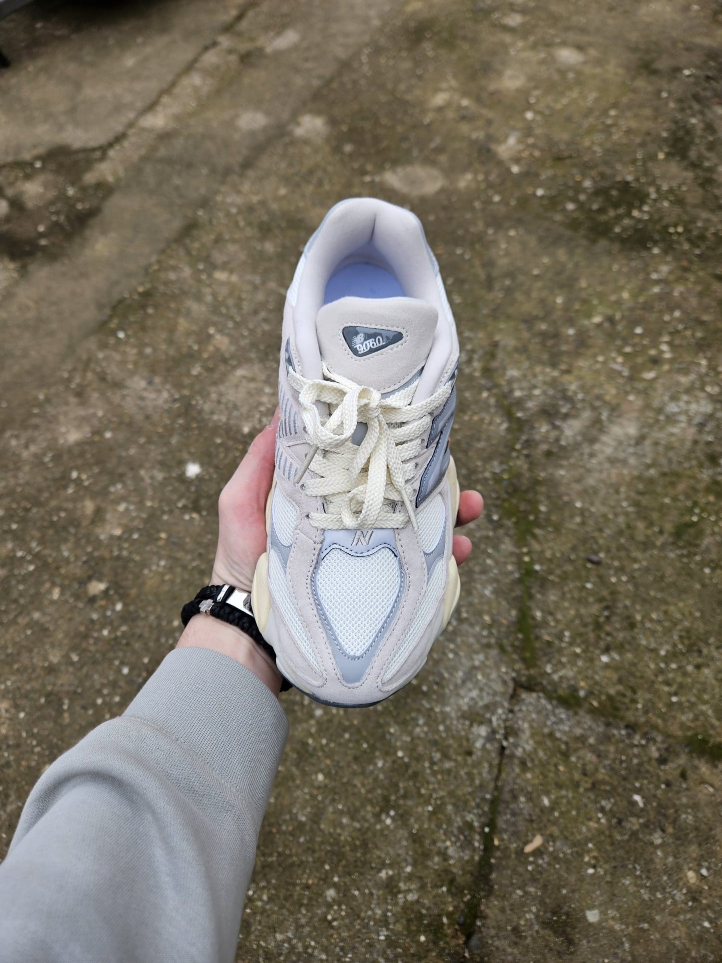 New Balance 9060