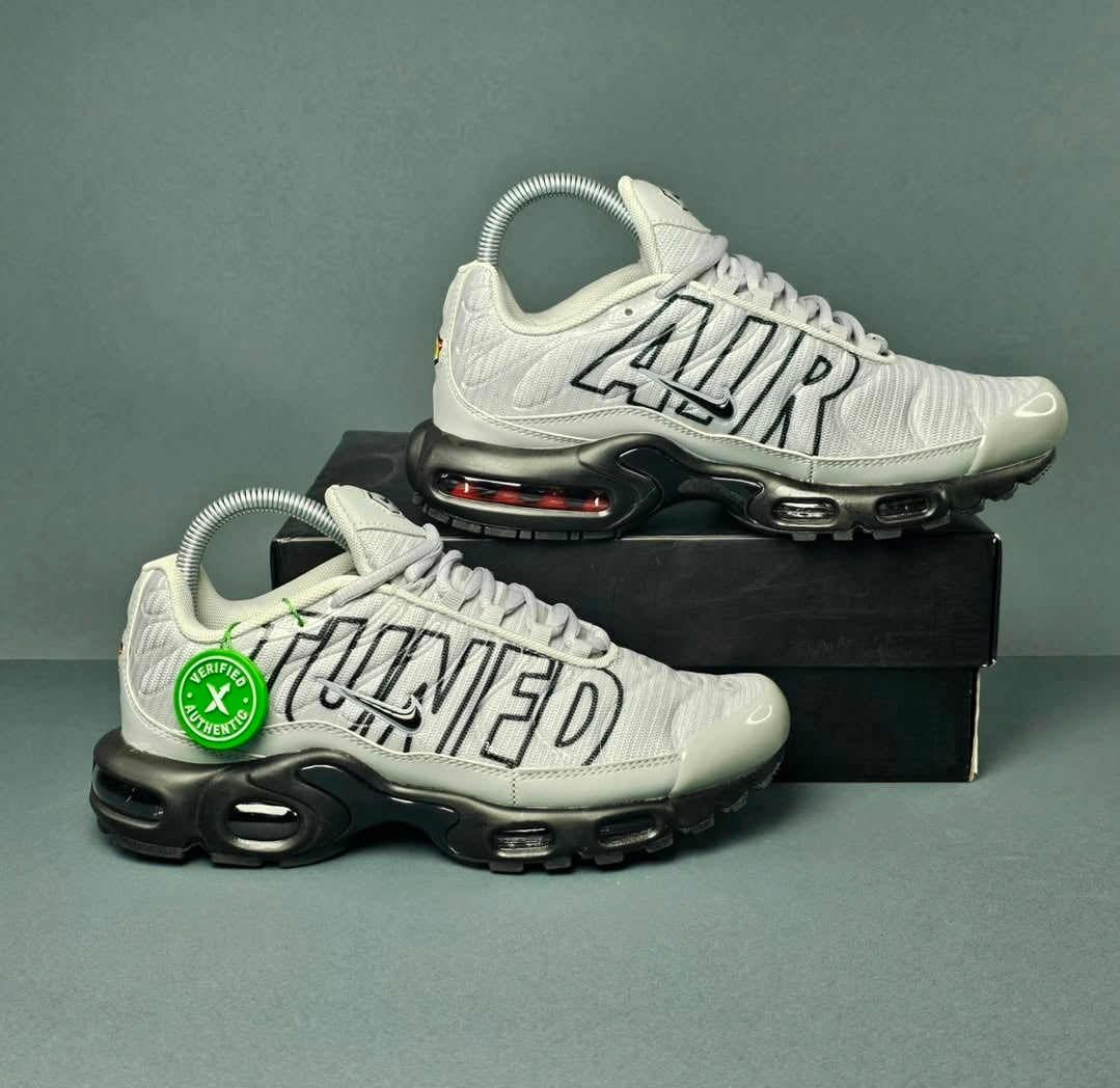 NIKE PATIKE TN Tuned