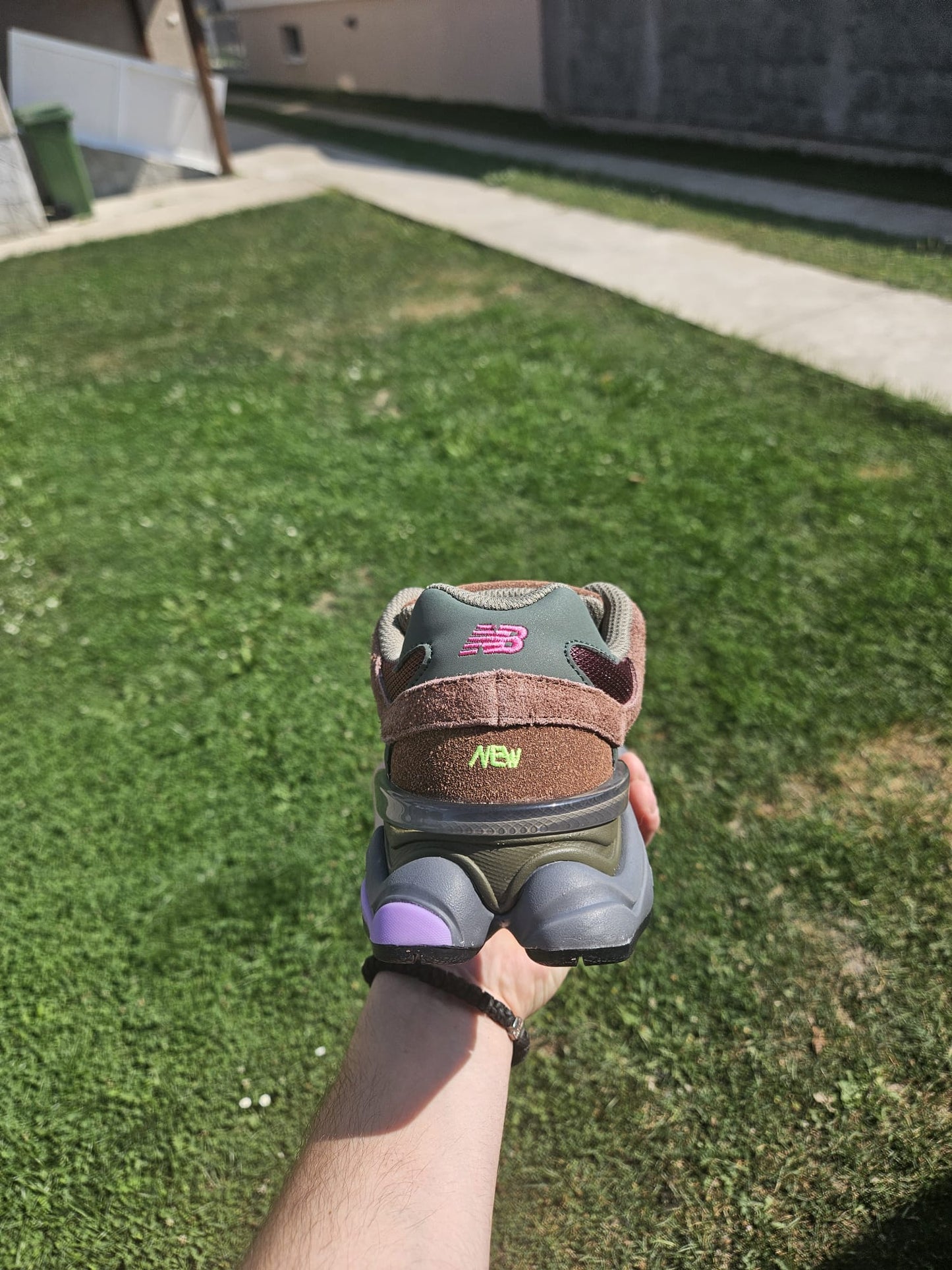 New Balance 9060