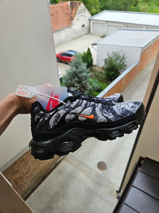 NIKE PATIKE TN Camouflage