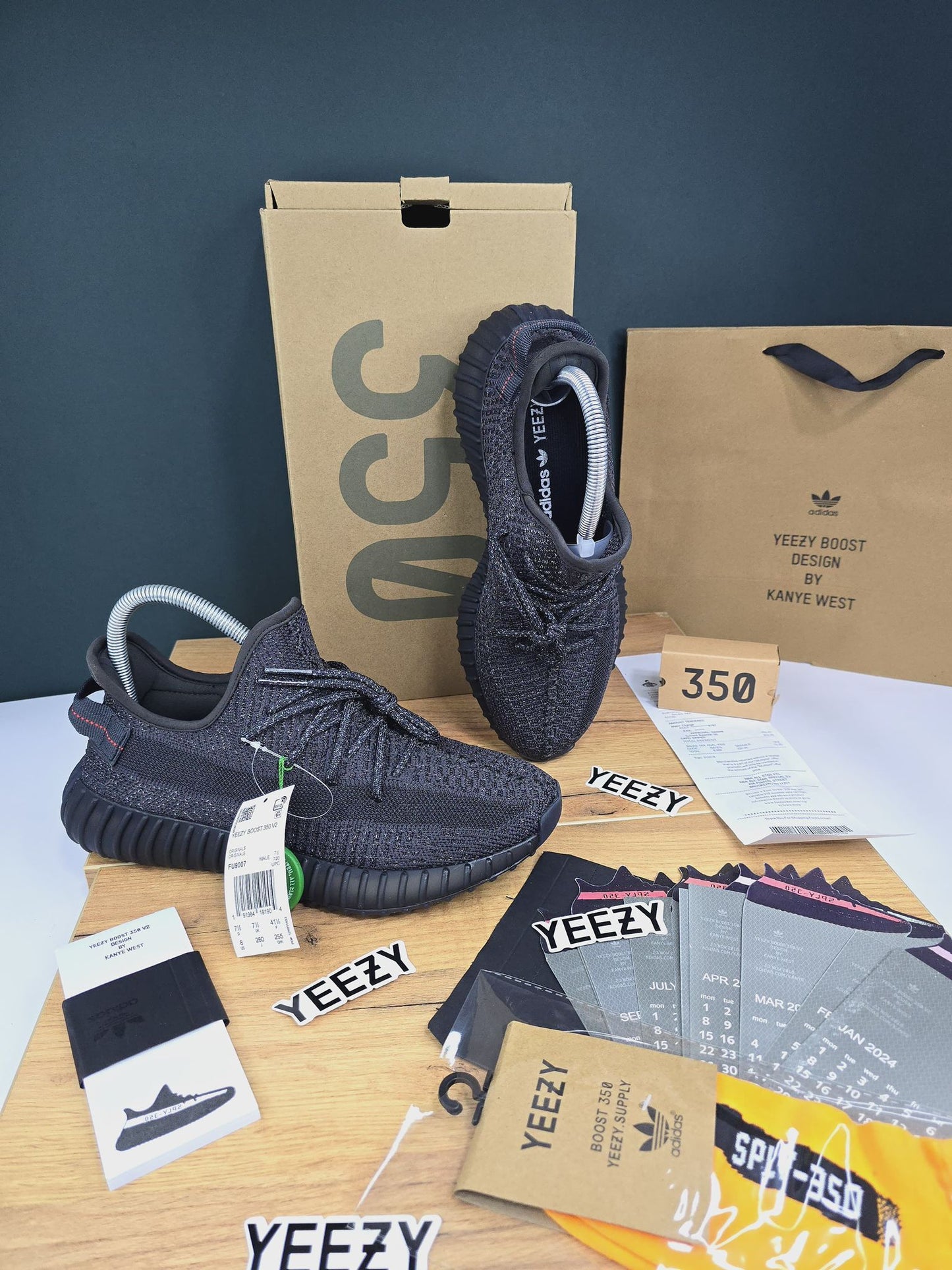 ADIDAS PATIKE Yeezy Static Black Reflective