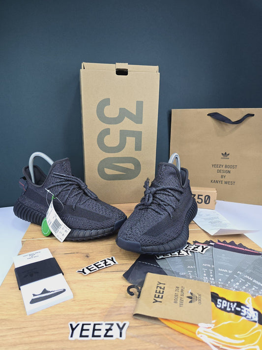 ADIDAS PATIKE Yeezy Static Black Reflective