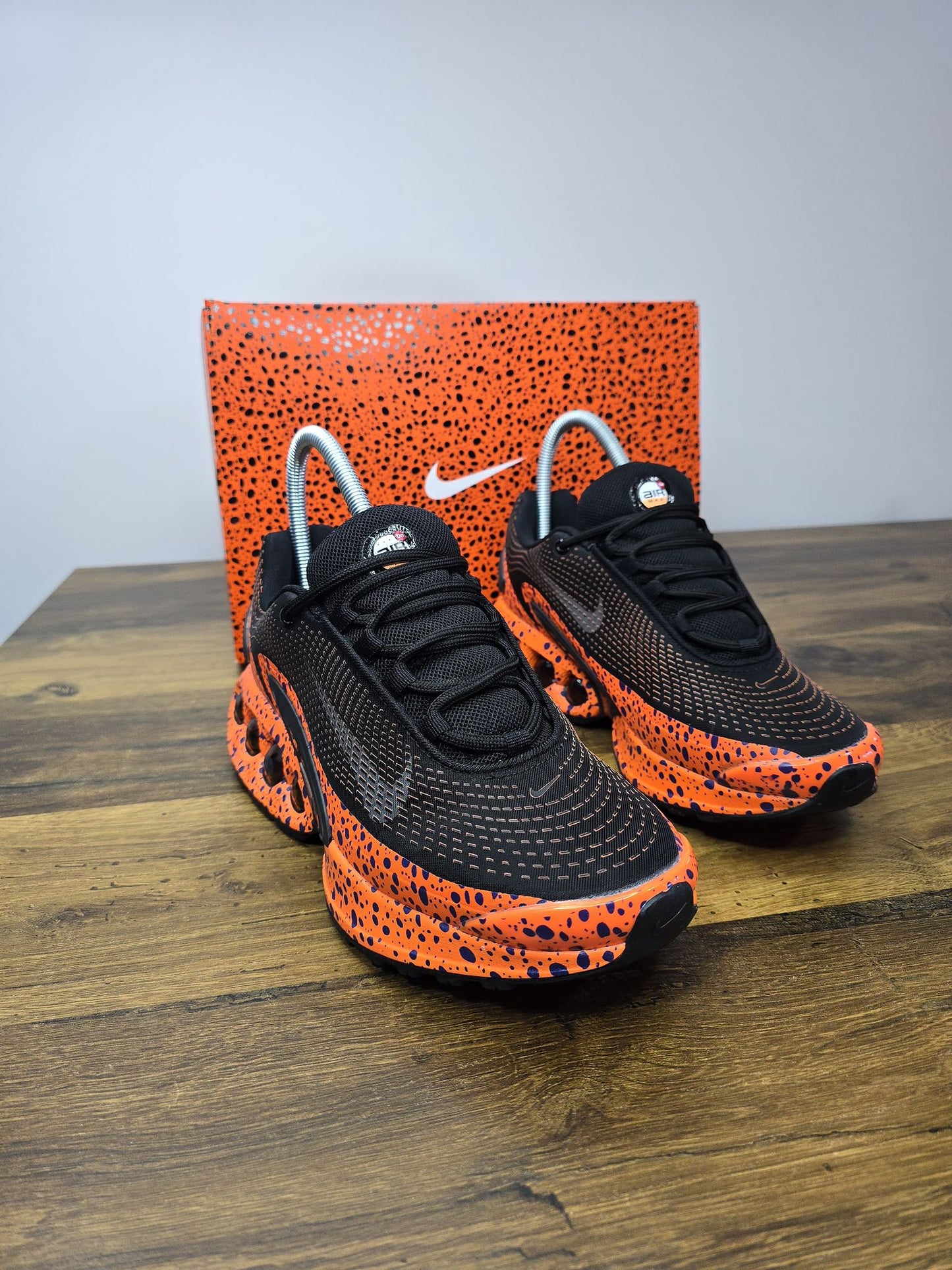 NIKE PATIKE Air Max DN Safari