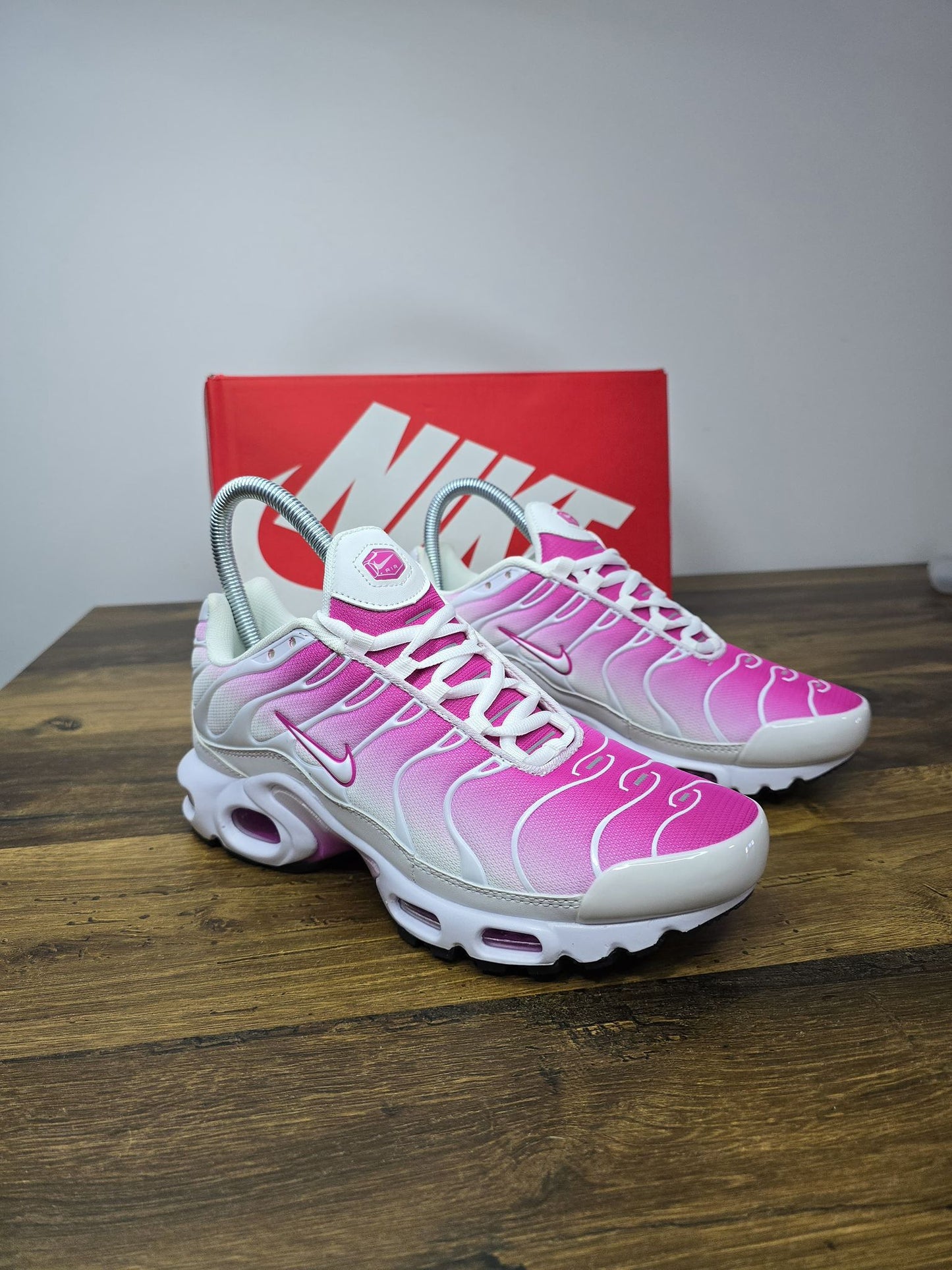 NIKE PATIKE TN Pink Fade