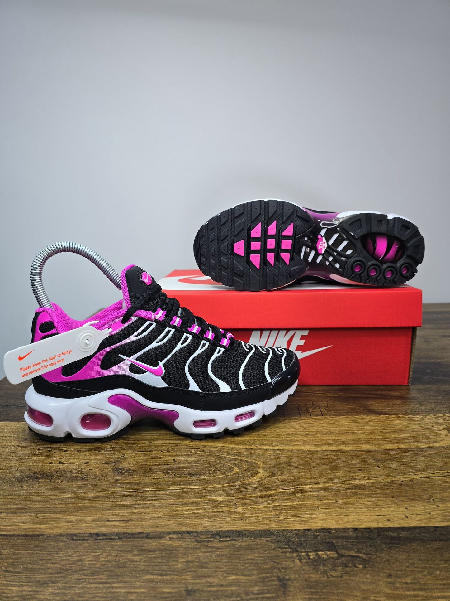 NIKE PATIKE TN