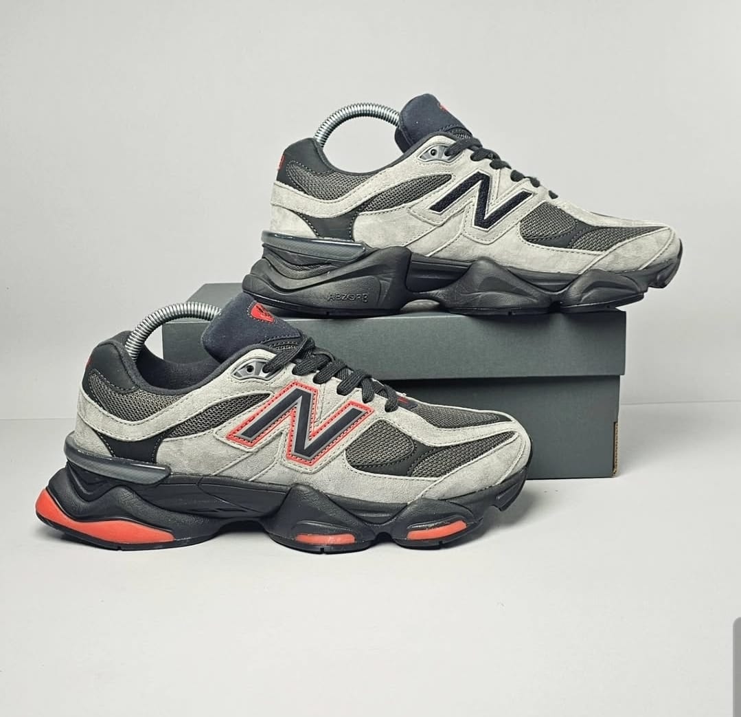 NEW BALANCE 9060