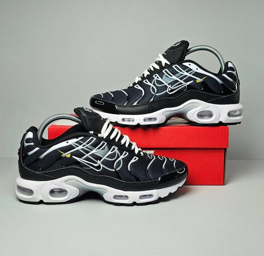NIKE PATIKE TN