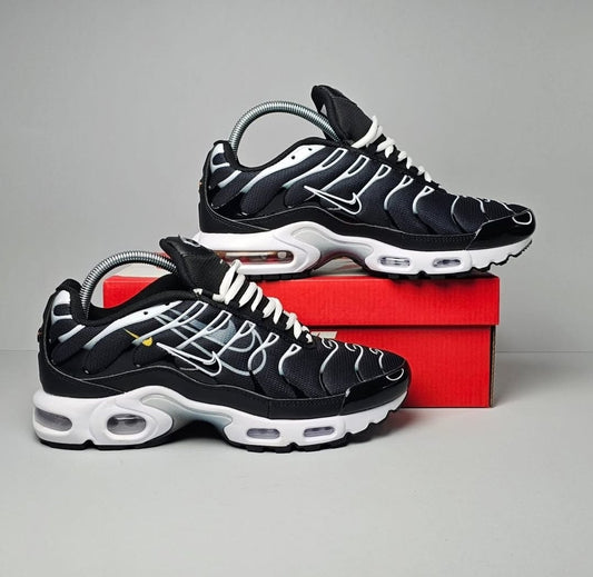 NIKE PATIKE TN