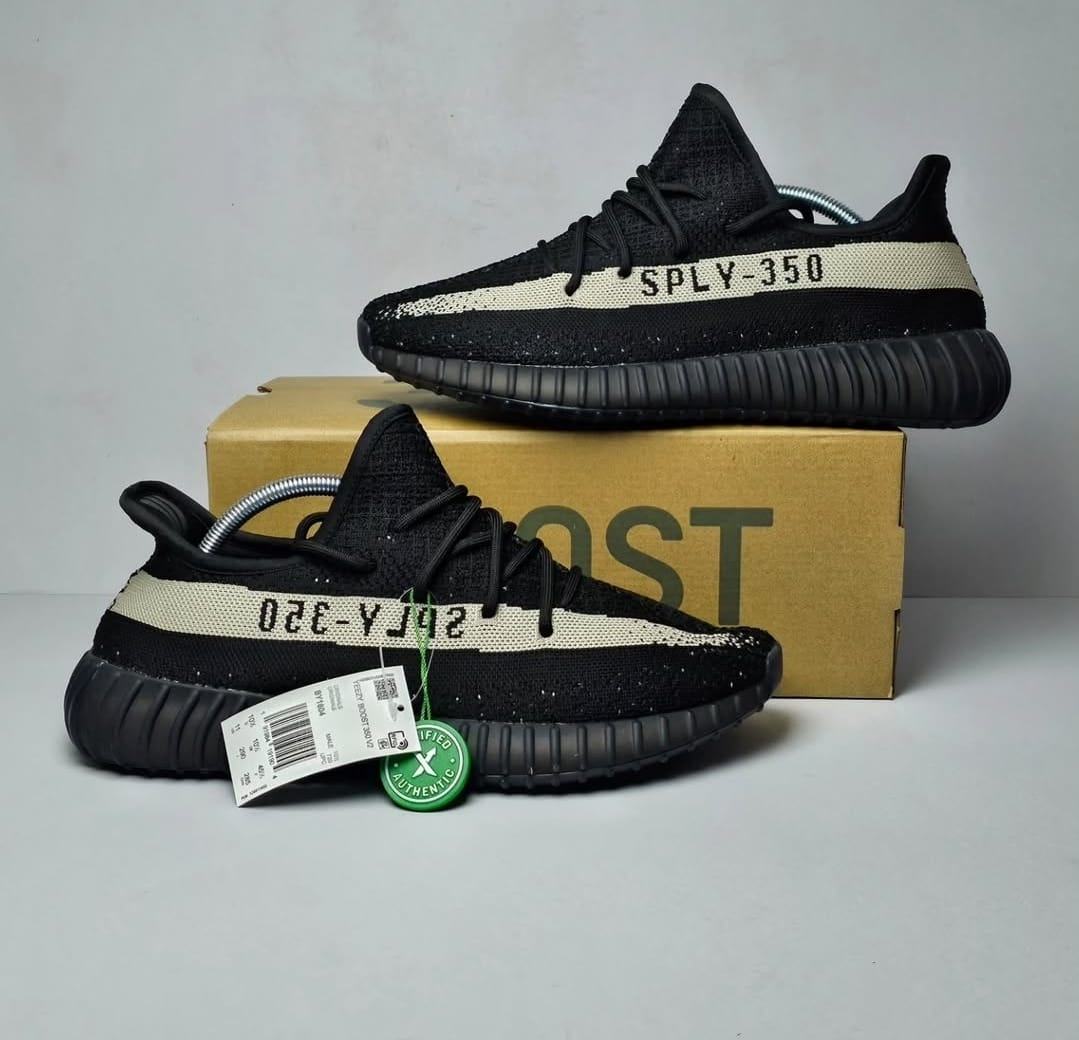 ADIDAS PATIKE Yeezy Oreo