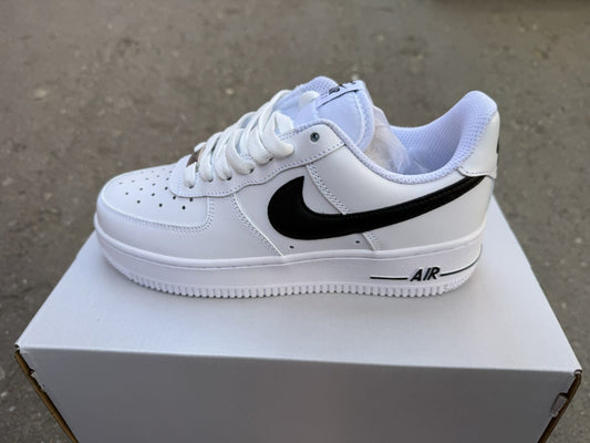 NIKE PATIKE Air Force 1