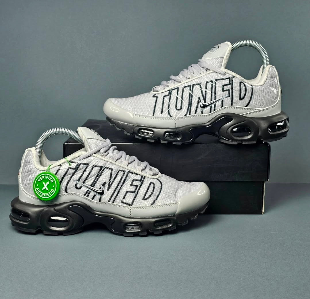 NIKE PATIKE TN Tuned