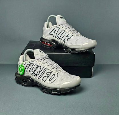 NIKE PATIKE TN Tuned