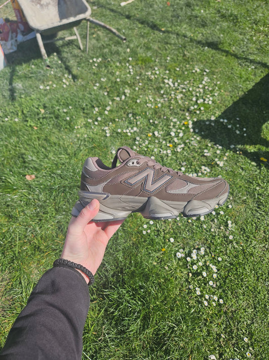 NEW BALANCE 9060