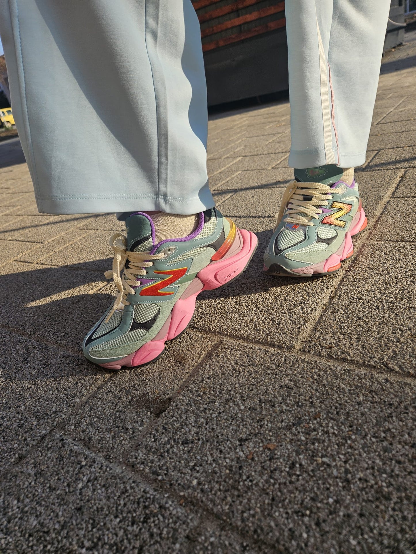 NEW BALANCE 9060