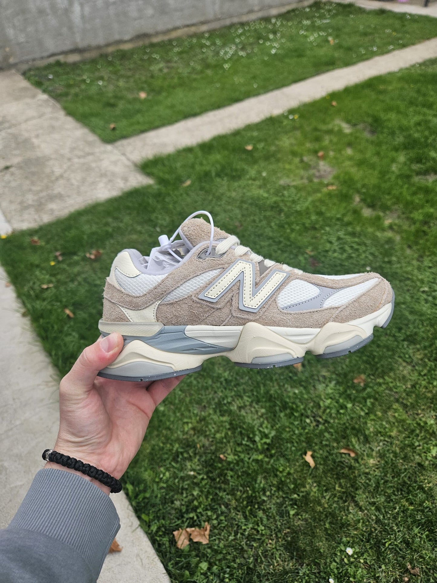 New Balance 9060