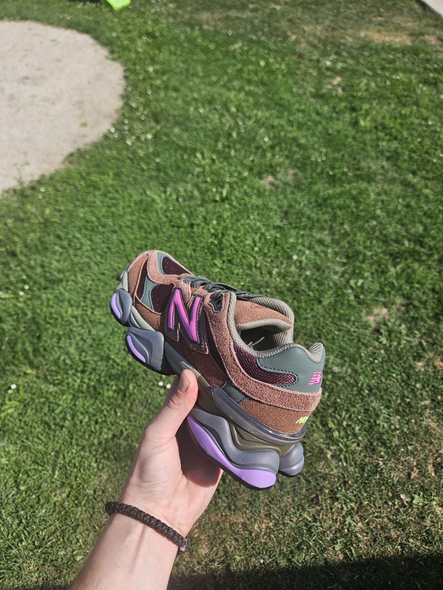 New Balance 9060