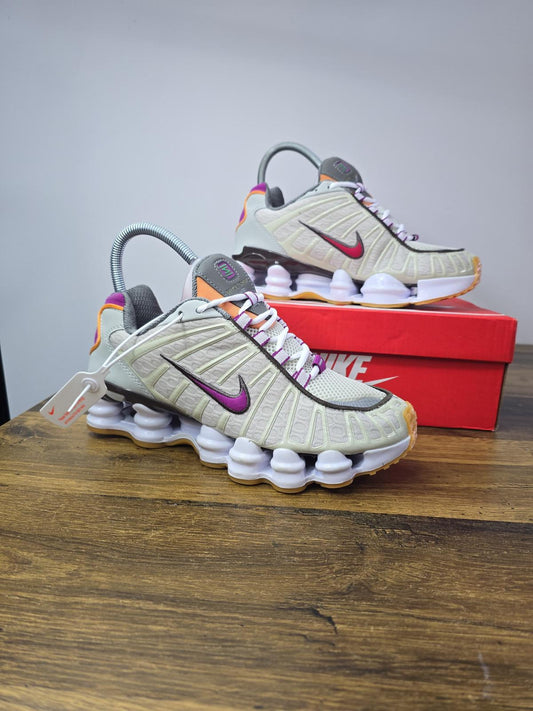 NIKE PATIKE Shox TL Viotech