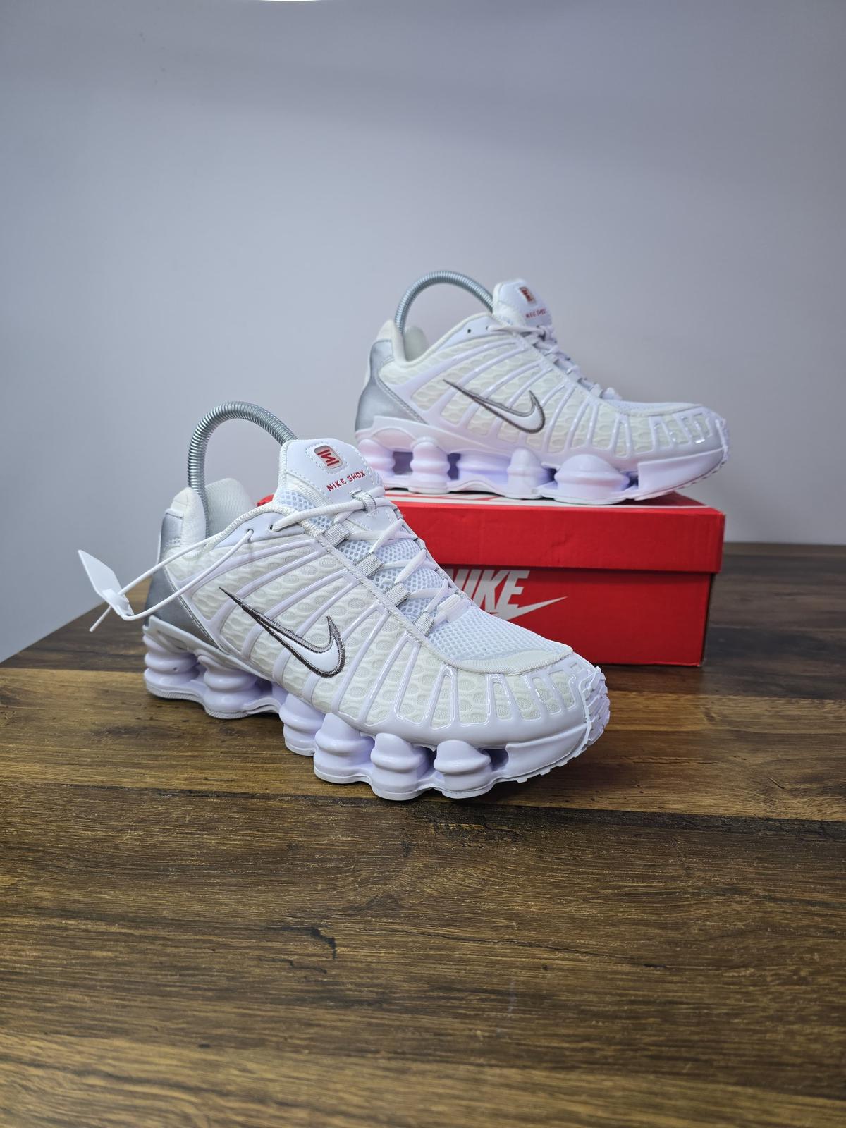 NIKE PATIKE Shox TL Metallic Silver