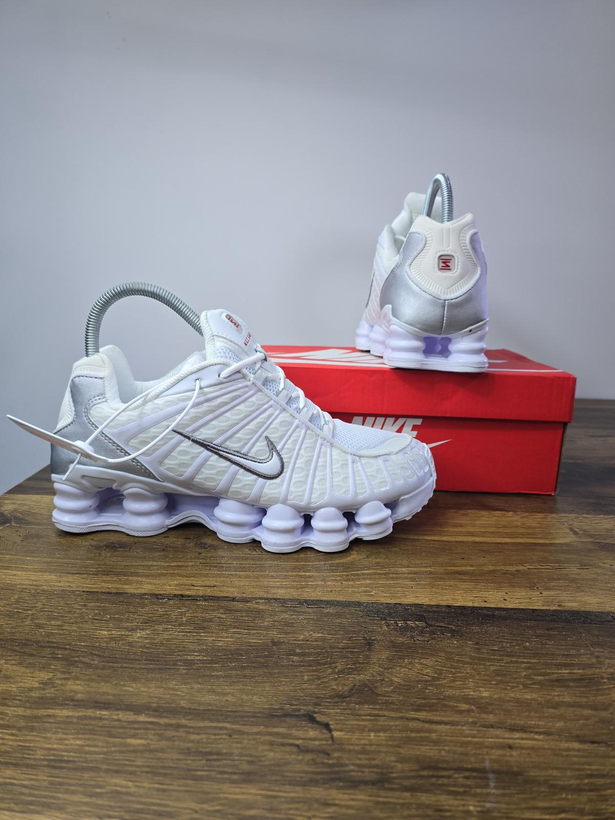 NIKE PATIKE Shox TL Metallic Silver