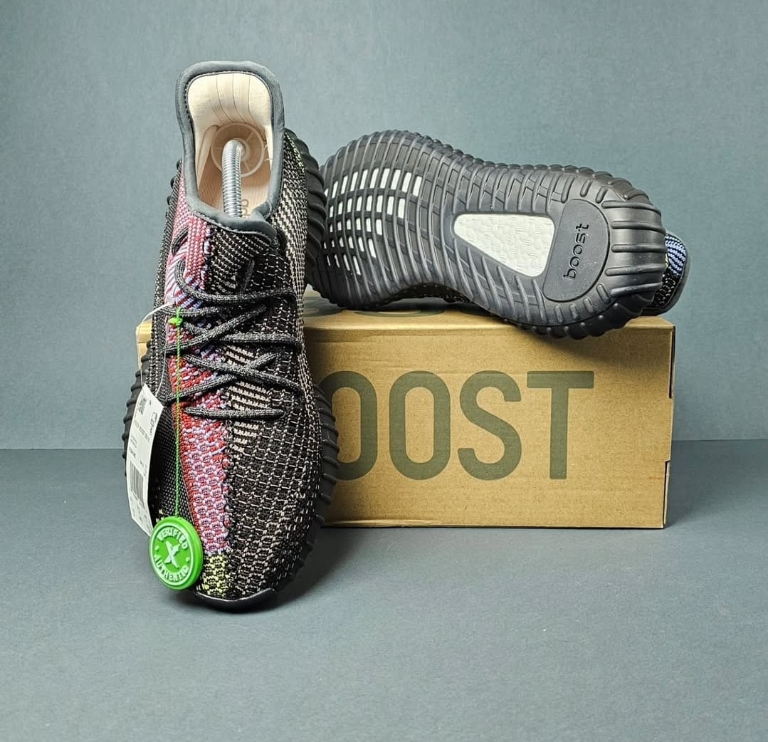 ADIDAS PATIKE Yeezy Yecheil