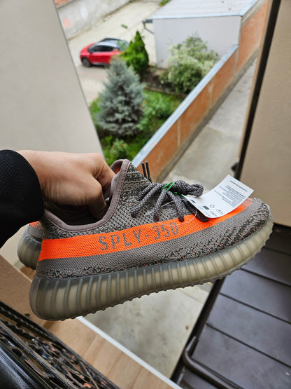 ADIDAS PATIKE Yeezy Beluga