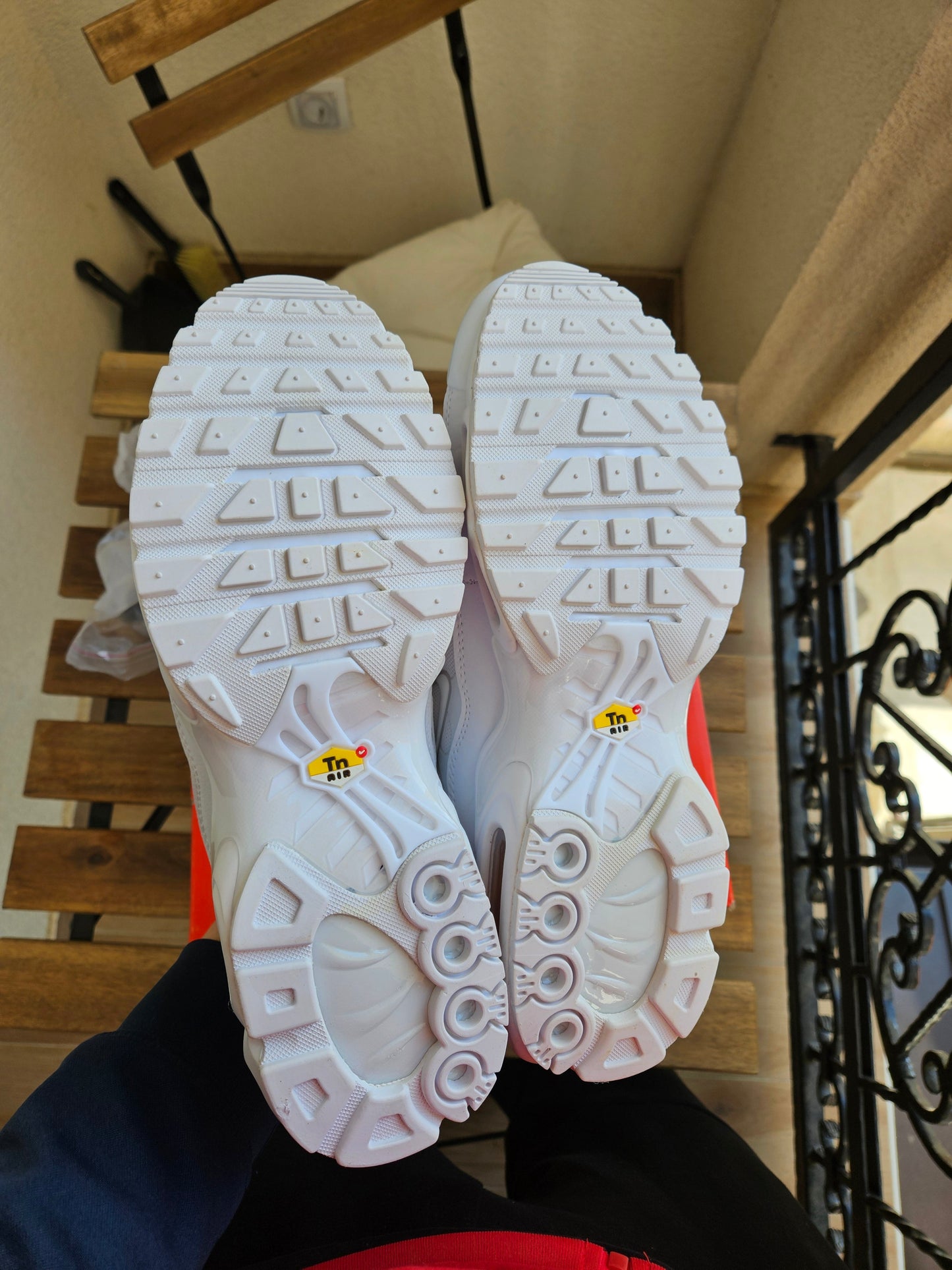 NIKE PATIKE TN Triple White
