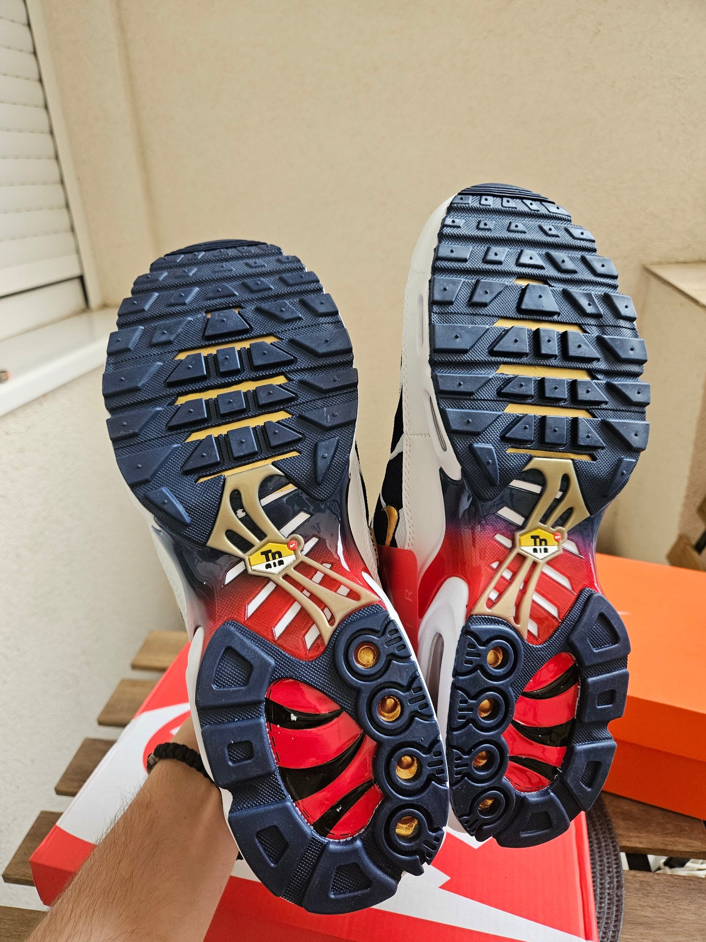 NIKE PATIKE TN PSG